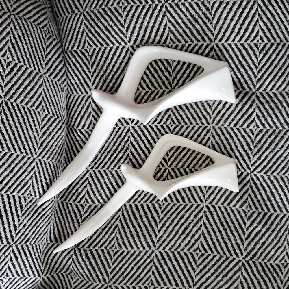 VTG Pair of Midcentury Modernist Glazed Ceramic Seagull Sculptures